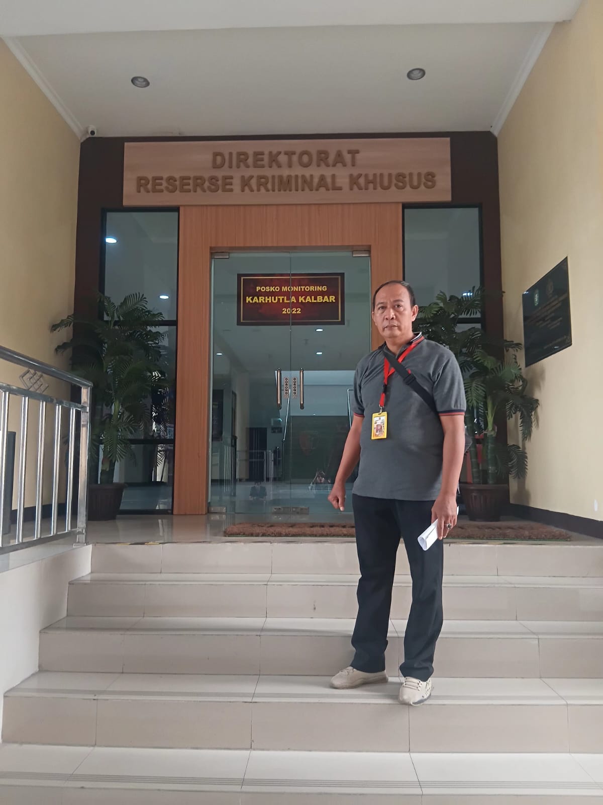 LAMBANNYA PENANGANAN LAPORAN KASUS DANA BOK PUSKESMAS SUKADANA DI POLDA KALIMANTAN BARAT