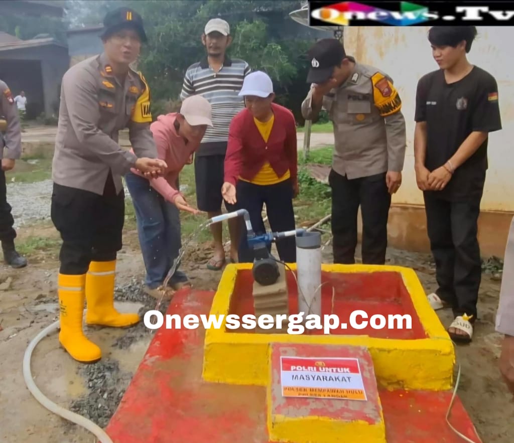 Kapolsek Mempawah Hulu Pastikan Sumur Bor Polri Hadirkan Manfaat Nyata bagi Warga Desa Karangan”